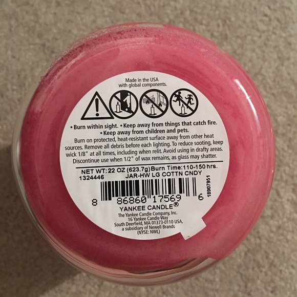 Yankee Candle Cotton Candy Candle - Picture 4 of 4
